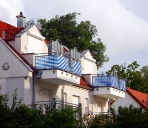 Sichtschutz aus Stoff am Balkon